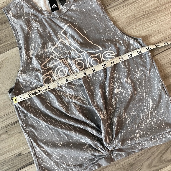 Adidas Twist Front Logo Crop Tank Acid Wash Grey Size S - Picture 5 of 8